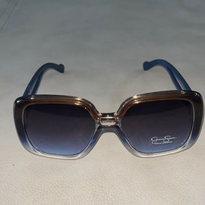 Jessica Simpson Women sunglasses